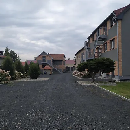 Ubytovani Na Statku Racice Exterior photo